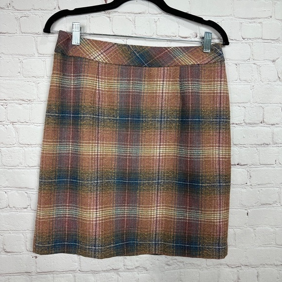 Chadwicks of Boston Plaid 54% Wool Skirt Pink‎ Gray, Size 4 Petite 4P, GUC - Picture 1 of 5